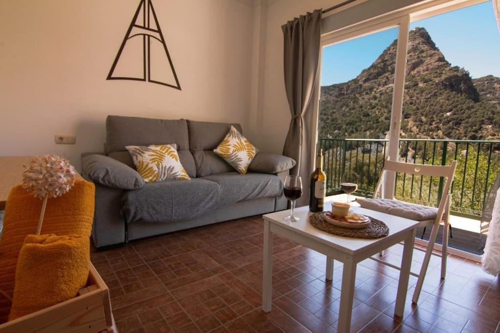 La Barberia De Miguel Villa El Chorro Exteriör bild