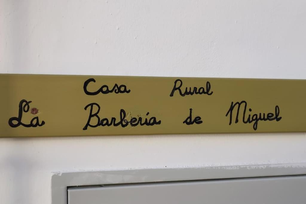 La Barberia De Miguel Villa El Chorro Exteriör bild