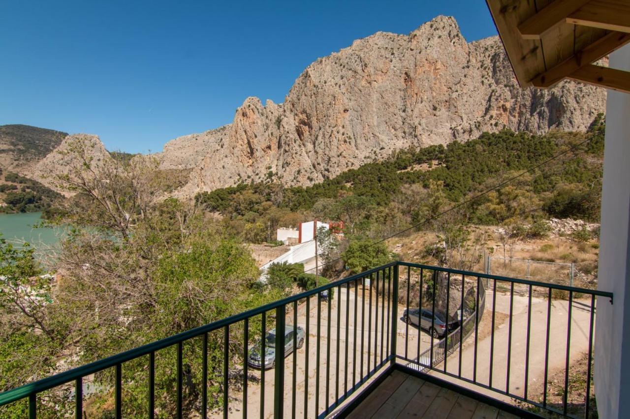 La Barberia De Miguel Villa El Chorro Exteriör bild